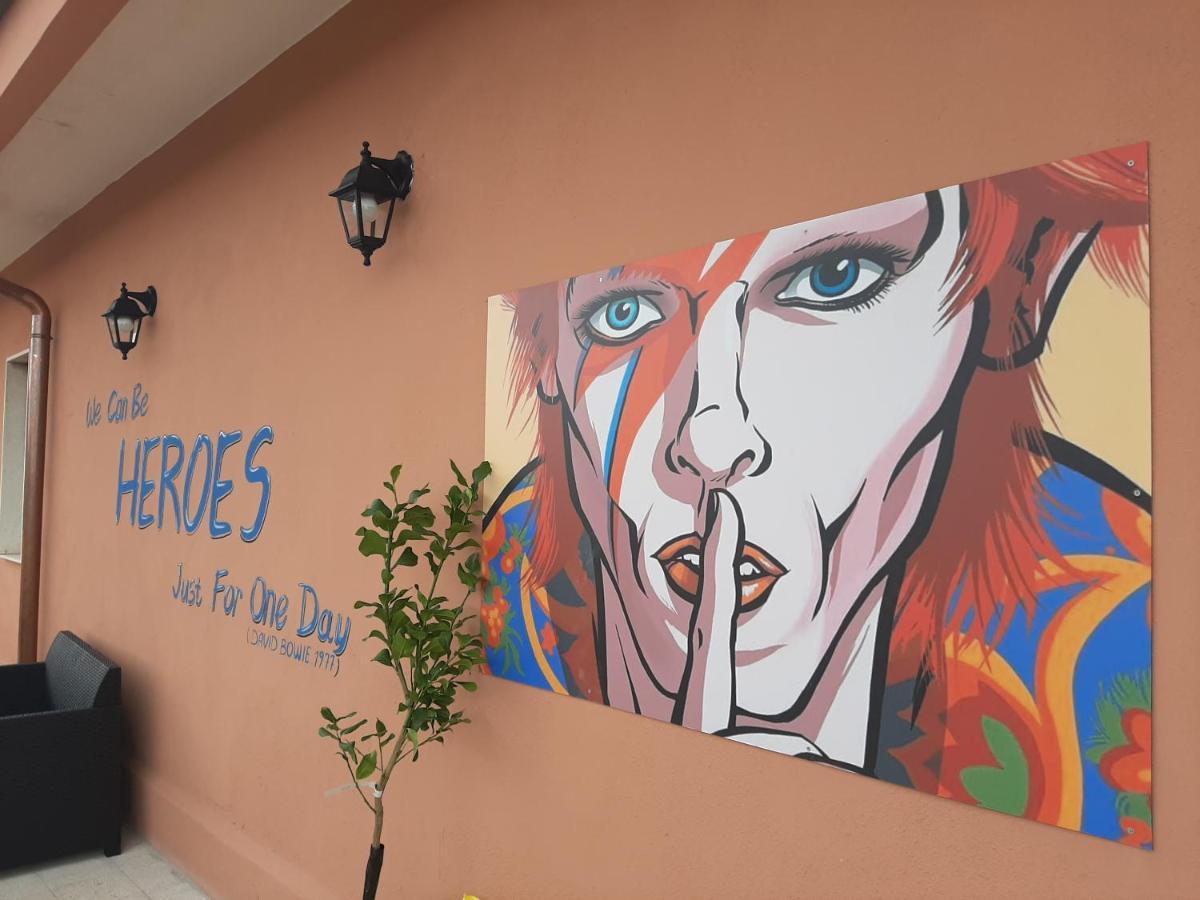 The Home Of Music Stars Katanya Dış mekan fotoğraf